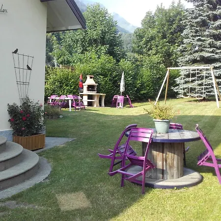 Toutou 12/14 Personnes * Barèges